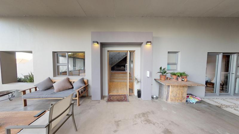 5 Bedroom Property for Sale in Humerail Eastern Cape